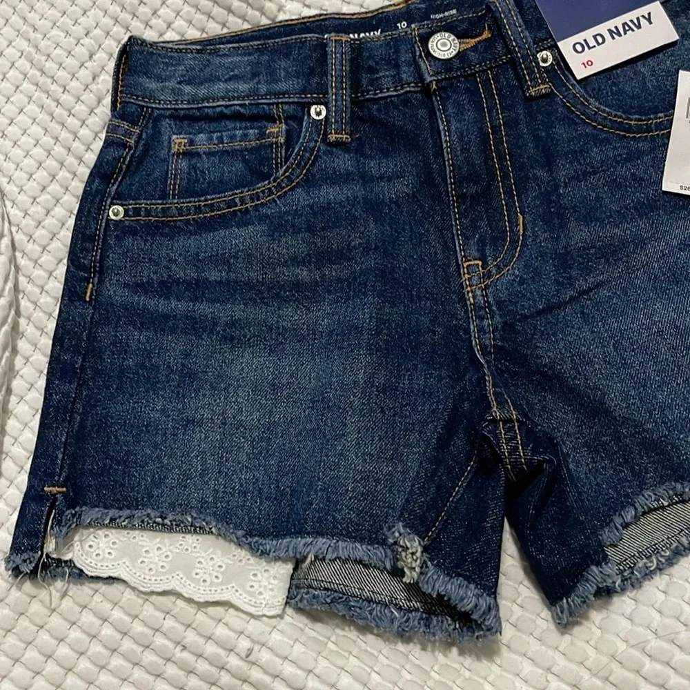 NWT- Old Navy - girl’s 10. Two Shorts Bundle